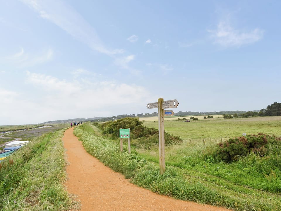 Surrounding area | Gulls Nest, Blakeney