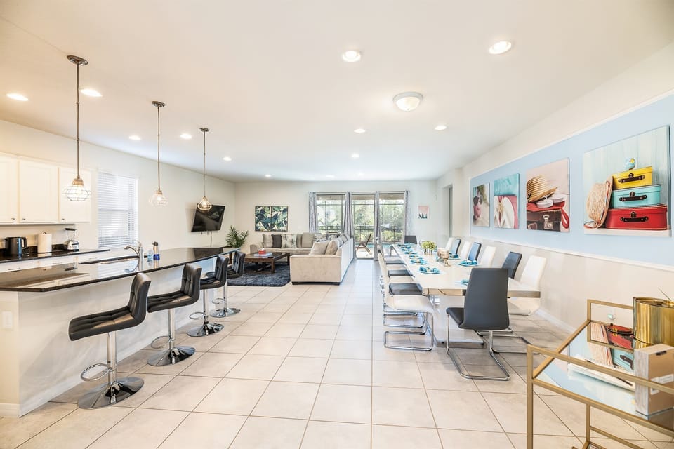 Open Plan Kitchen/Dining/Kitchen