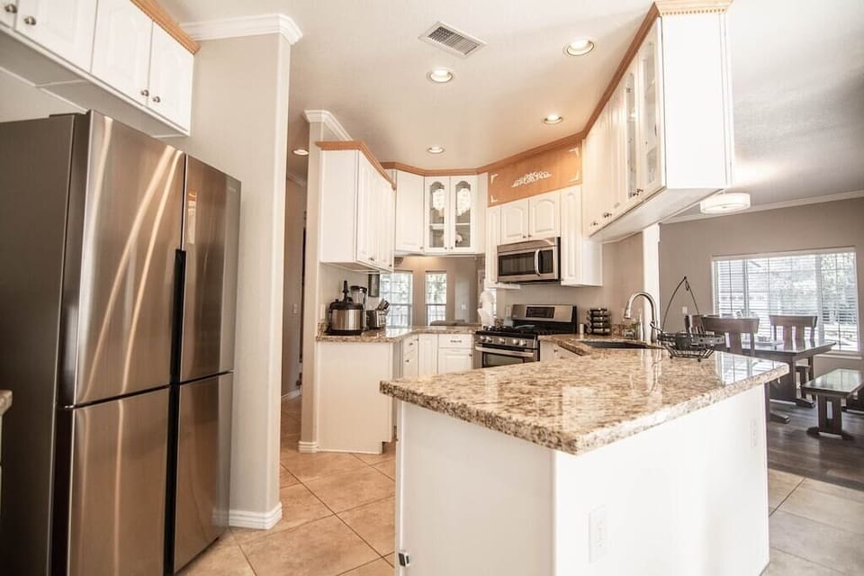 Another view of the kitchen