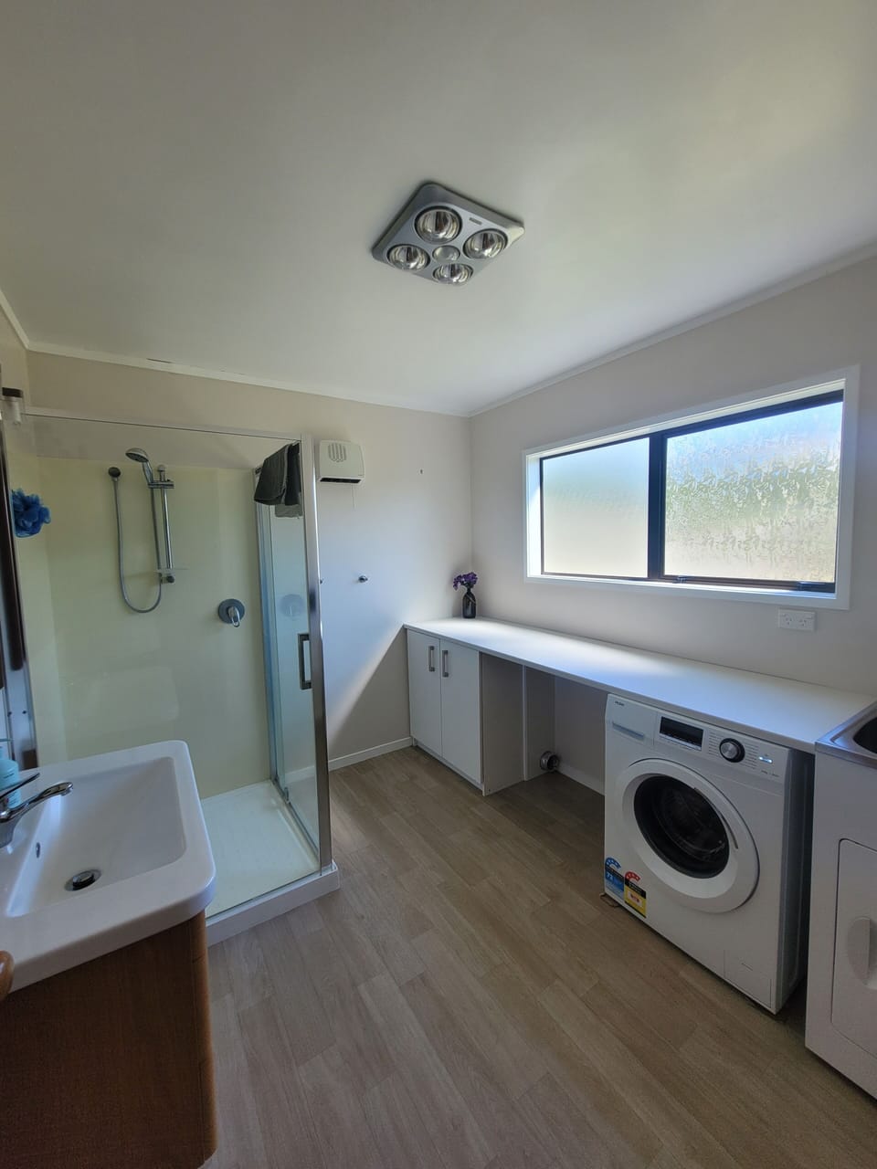 Main Bathroom