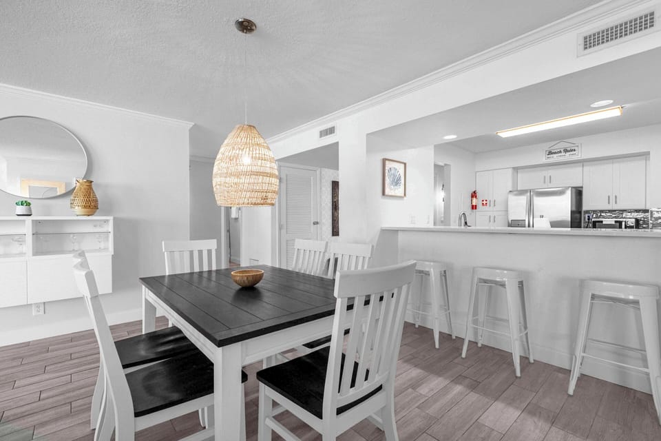 Dining Room: Bright and airy space perfect for memorable meals 