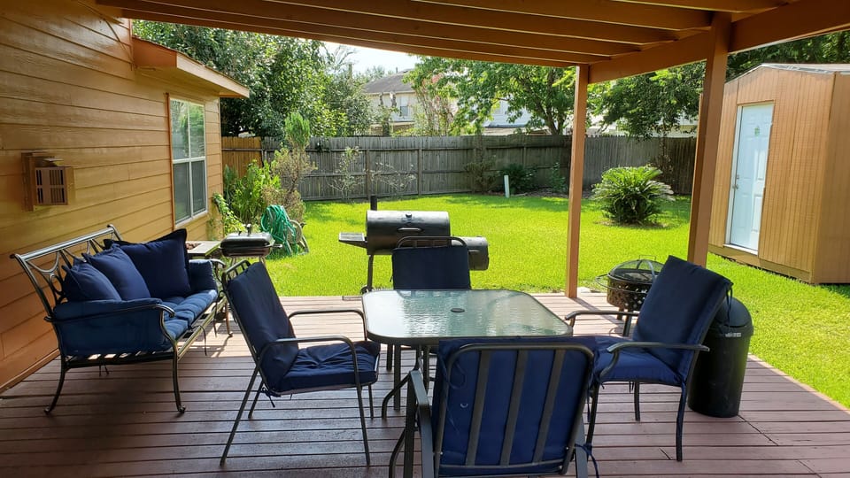 Covered patio with seating