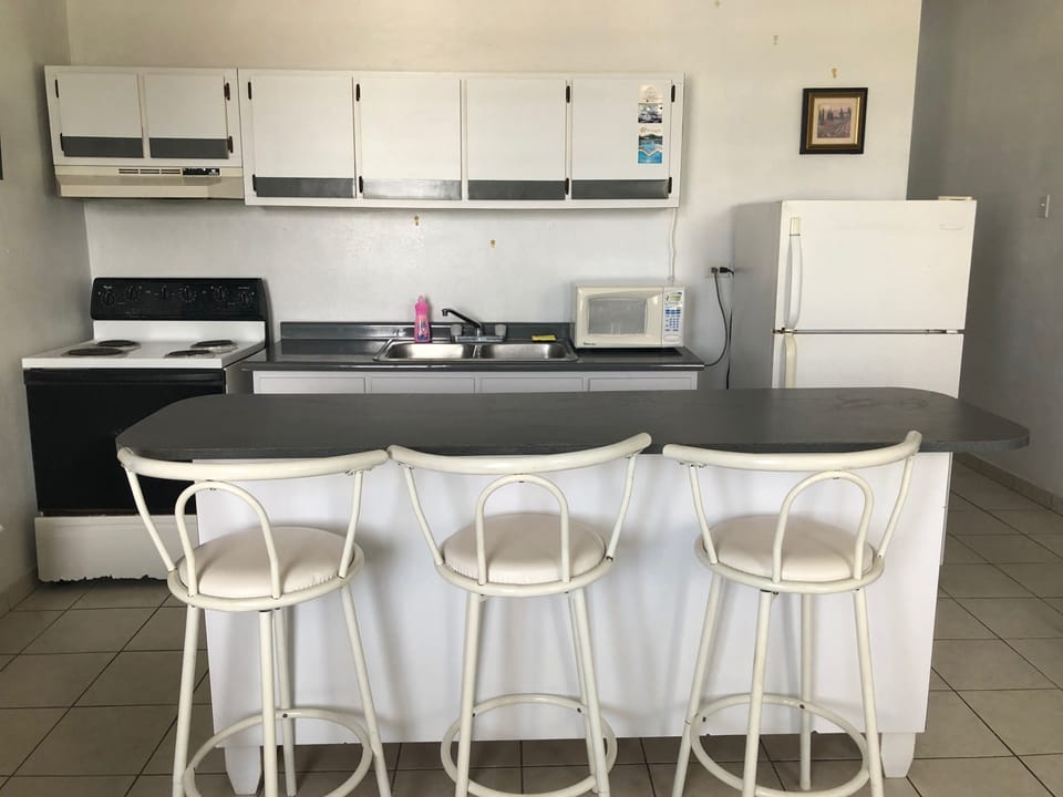 Apartment, 1 Bedroom | Private kitchen | Coffee/tea maker, fridge, microwave