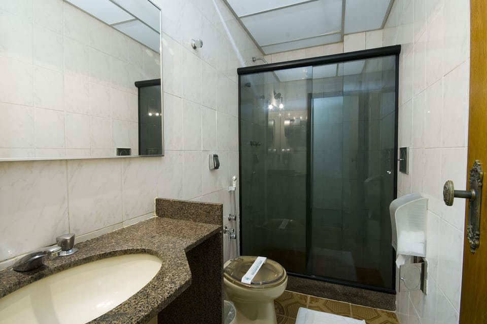 Shower, free toiletries, hair dryer (on request), towels