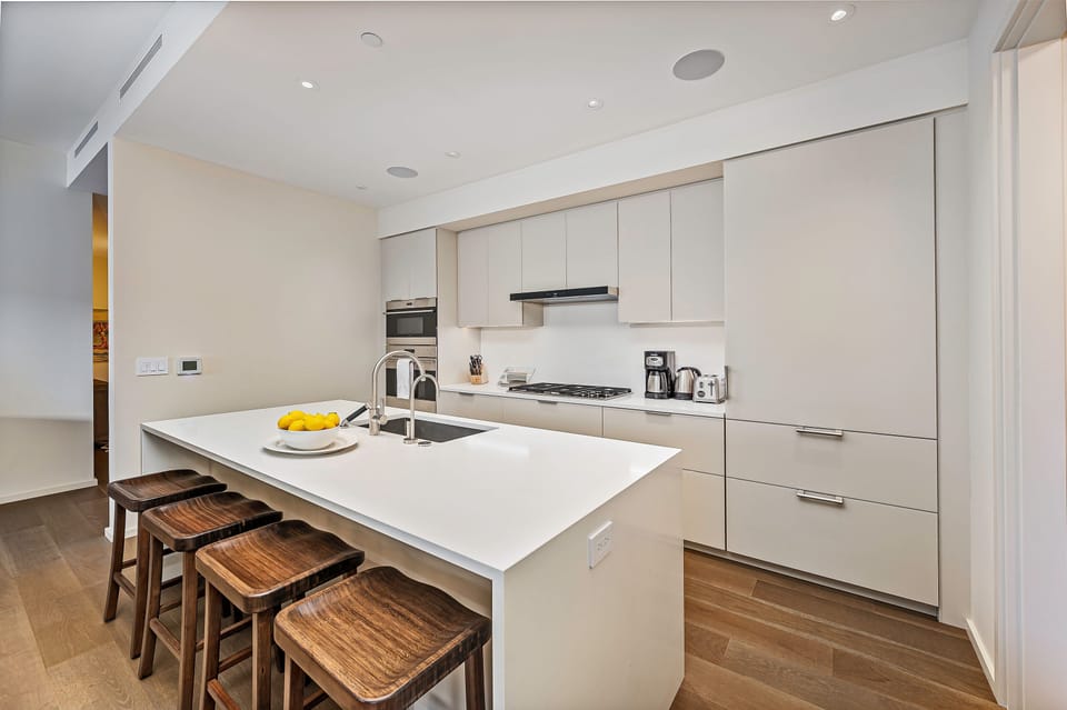 Fully Equipped Kitchen Ready to Cook - Fully Equipped Kitchen Ready to Cook