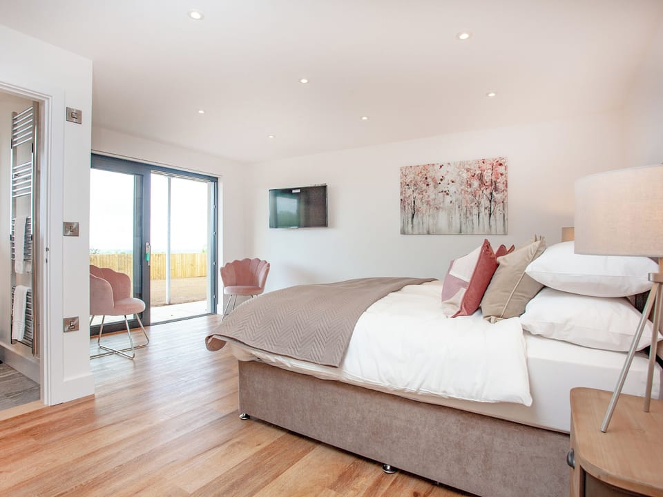 Double bedroom | Primrose - Bincombe Country Cottages, Over Stowey, near Bridgwater