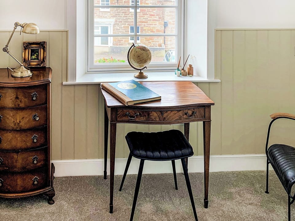 Living area | The Legion, St Margaret&rsquo;s Hope