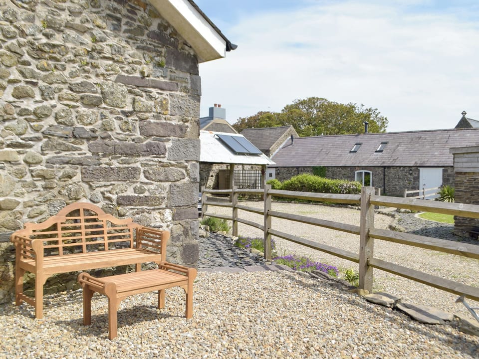 Exterior | Pipistrelle Cottage - Upper Farm Barns, Mathry, near St Davids