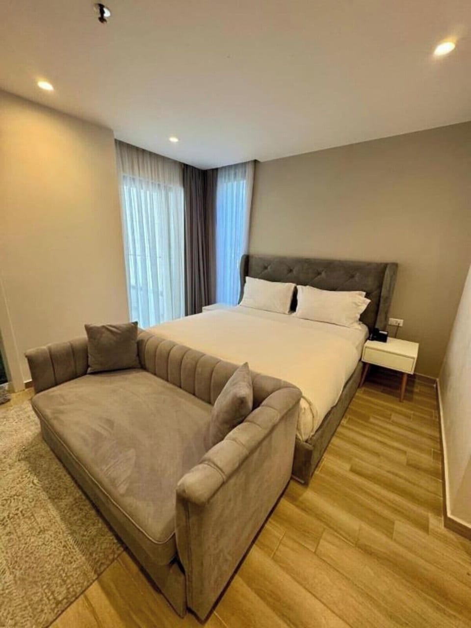 Double Room, Balcony | In-room safe, desk, laptop workspace