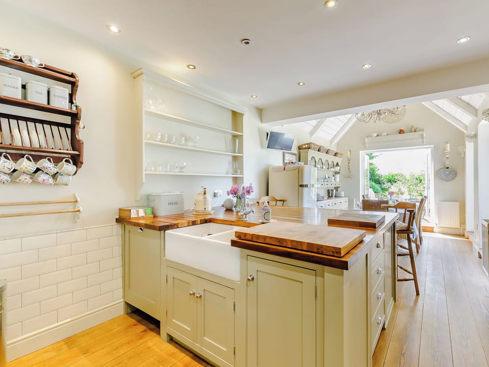 Kitchen | Poppy&rsquo;s Cottage, Faversham