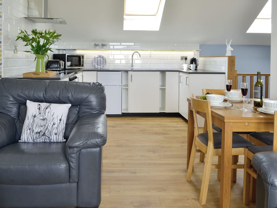 Open plan living space | Gin Case, Gin Case