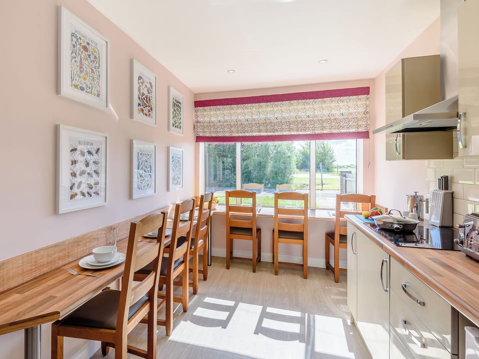 Kitchen/diner | Harebell Cottage, Addlethorpe, near Skegness