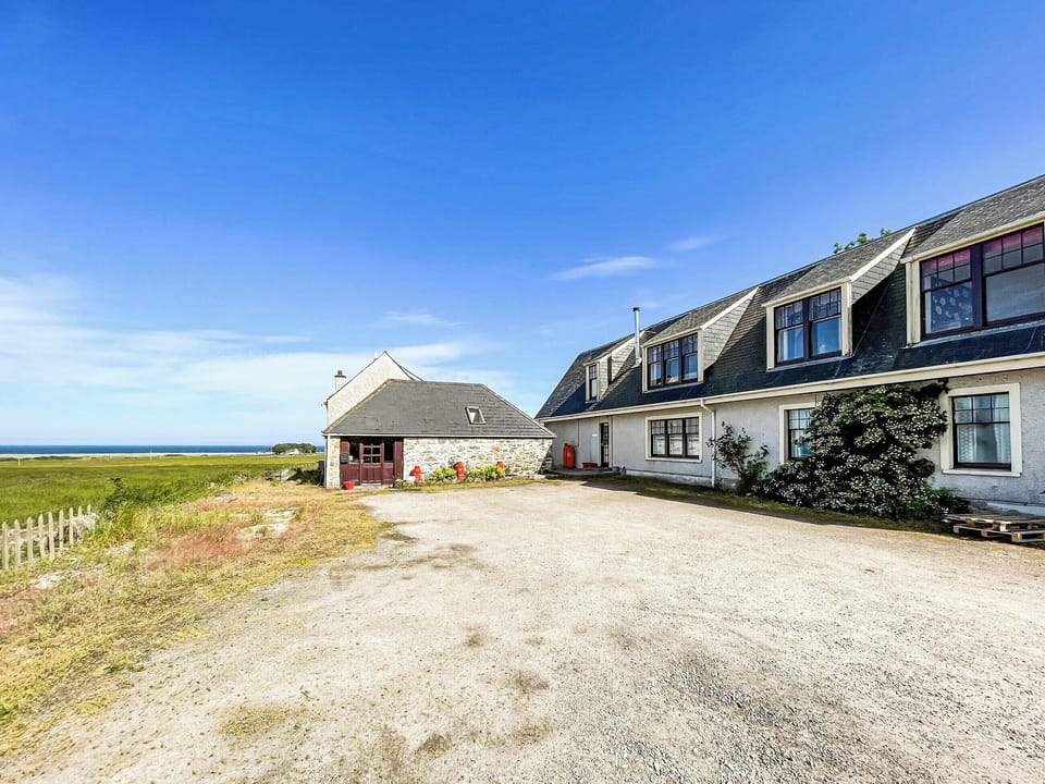 Exterior | Fourpenny Studio - Fourpenny Cottages, Skelbo, near Dornoch