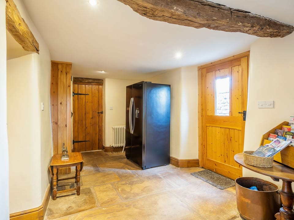 Cottage | Interior
