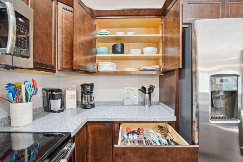 Keurig and regular coffee pot available for guest use. We provide coffee filters.