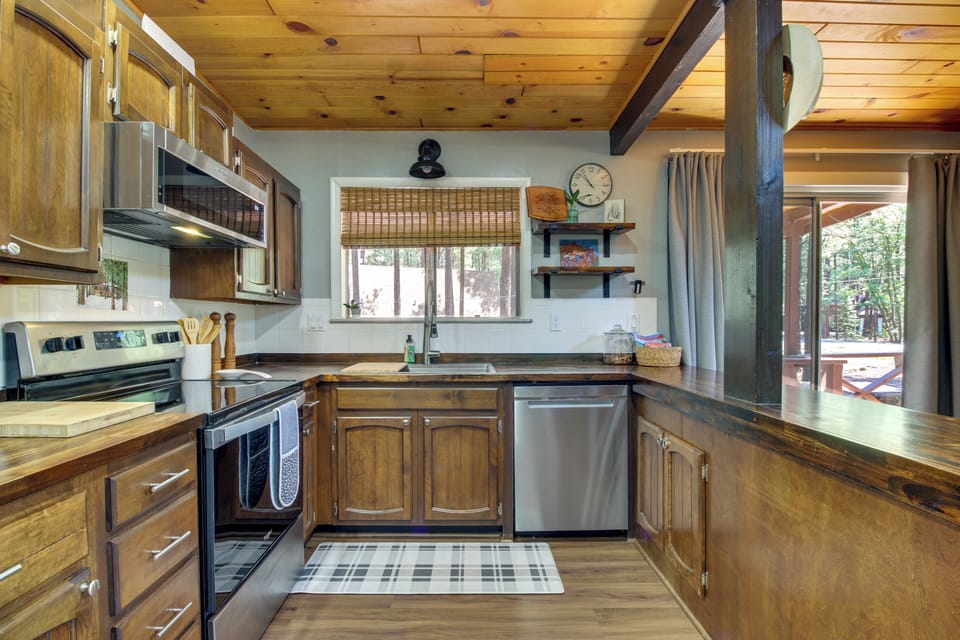 Kitchen | 1st Floor