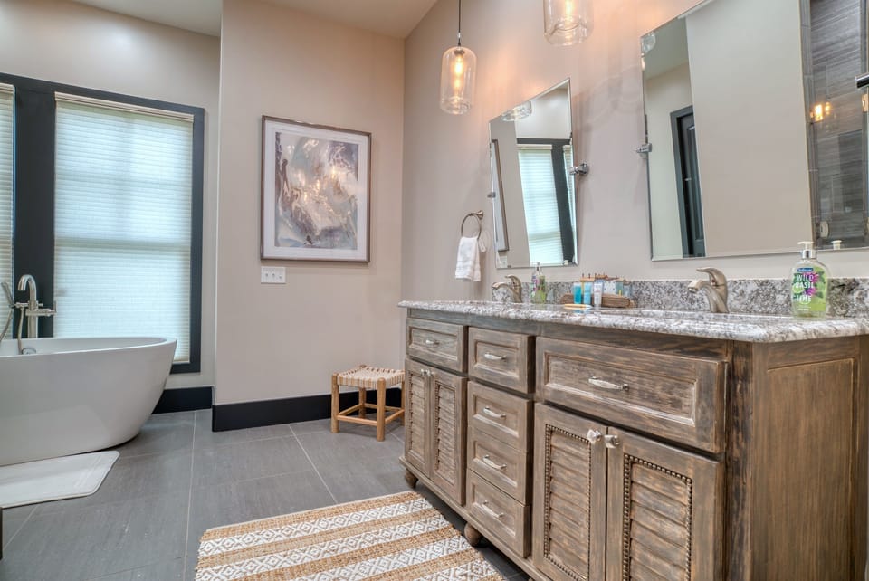 Master bath