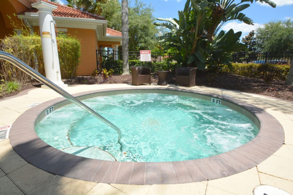 hot tub