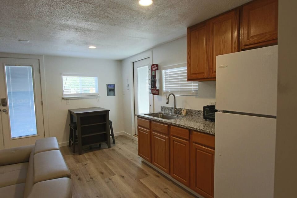 Casita Kitchenette