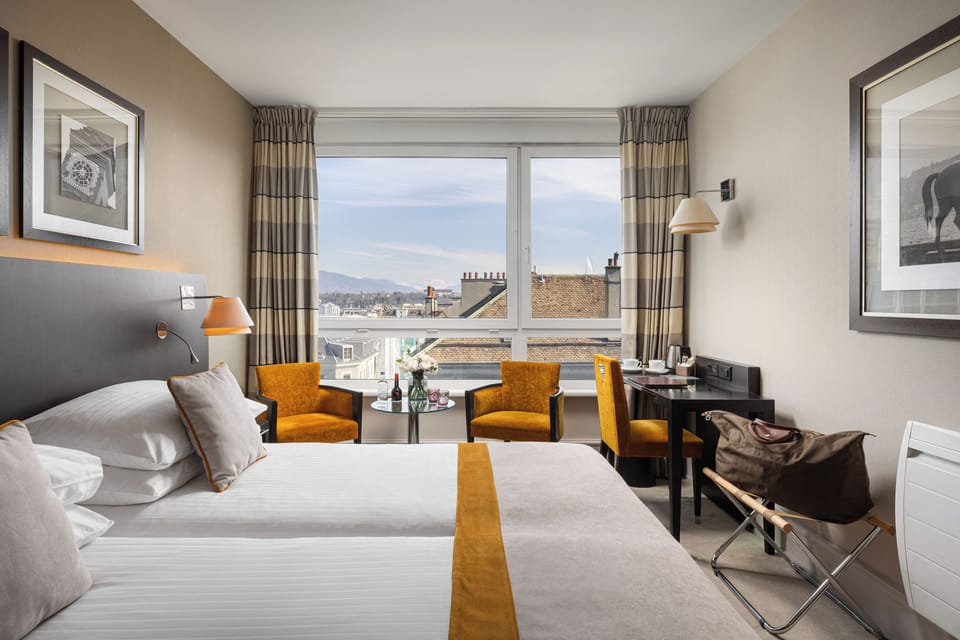 Minibar, in-room safe, desk, blackout drapes