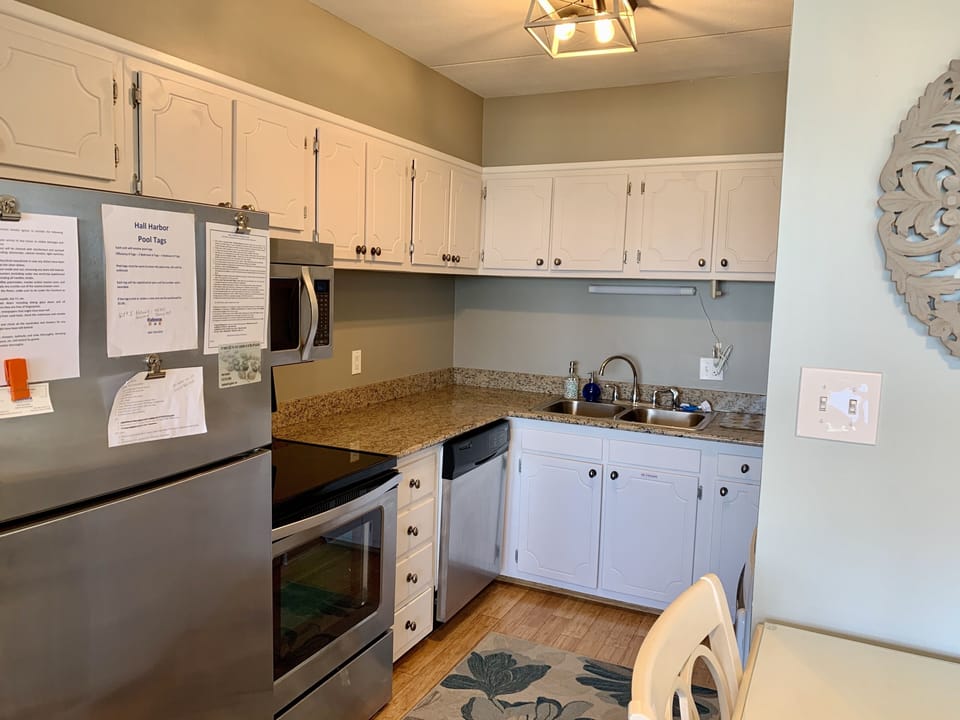 Not pictured: toaster, coffee maker and Keurig