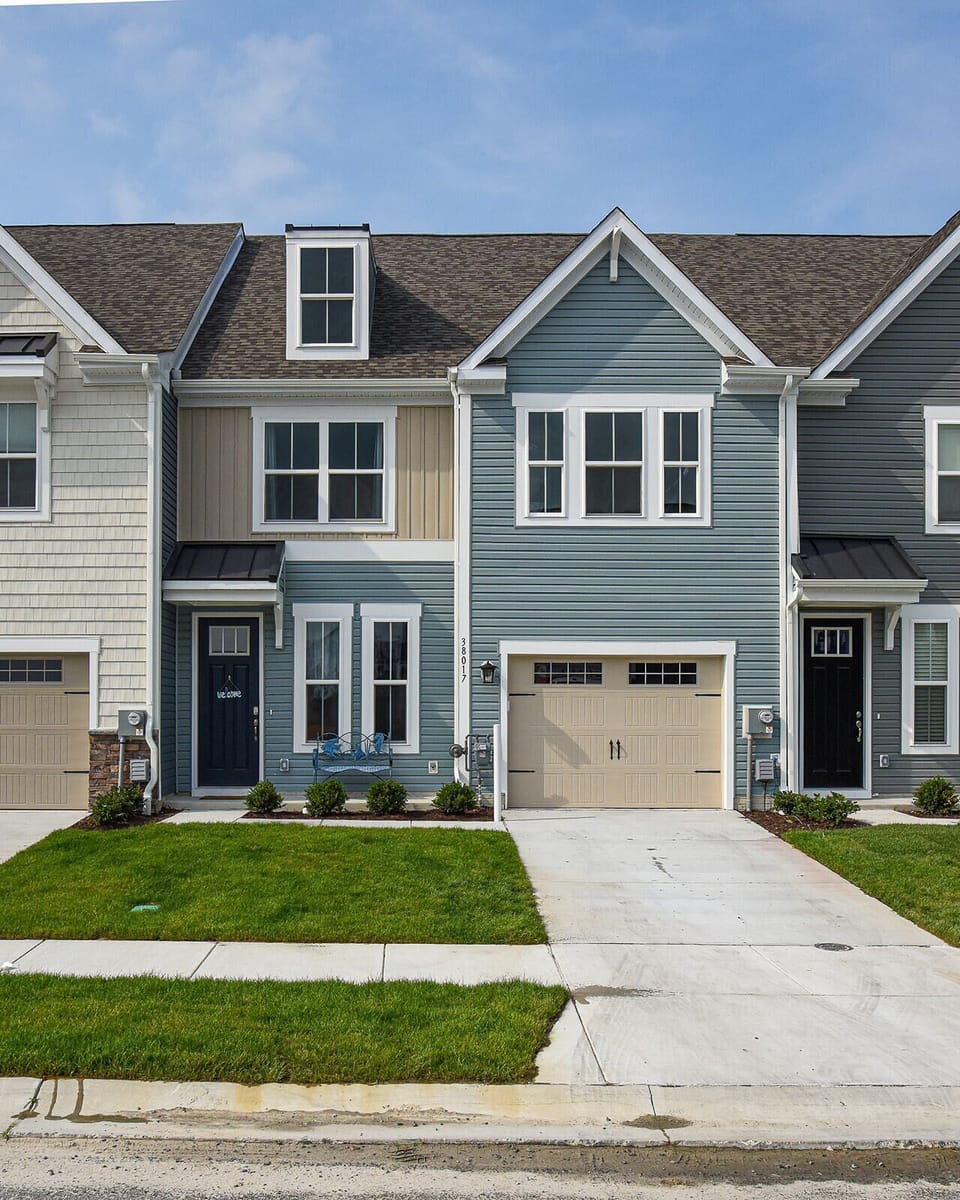 Brand new townhouse in Bishop's Landing