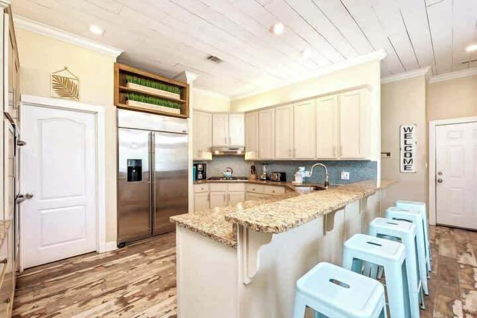A chef's dream, the kitchen in the main home is perfect for cooking.