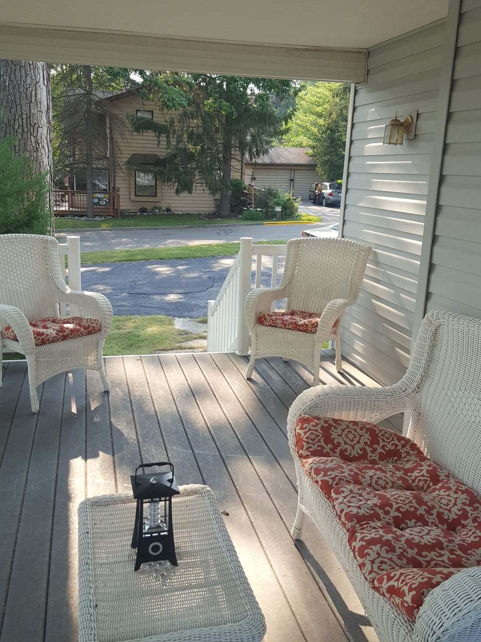 Relaxing afternoons on the front porch
Great gathering space 