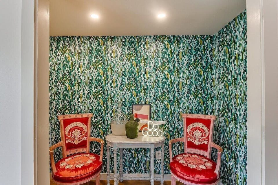 Another intsagrammable moment! Tag us @wintonandwaits @staywithwintonandwaits