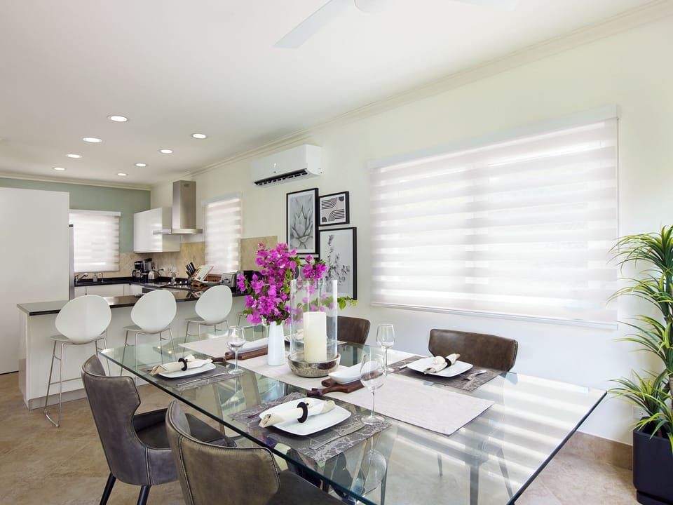 Condo, 2 Bedrooms, Balcony, Garden View | Dining room