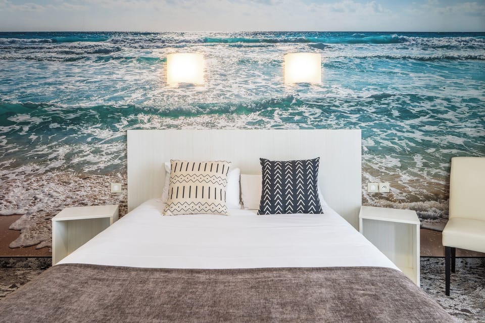 Premium bedding, individually decorated, individually furnished, desk