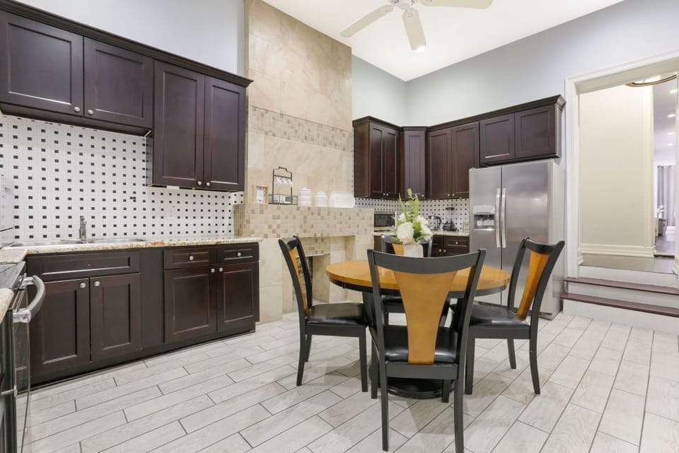 Kitchen/dining area