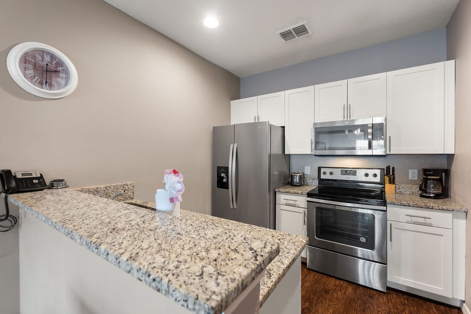 Kitchen and Breakfast Bar Area