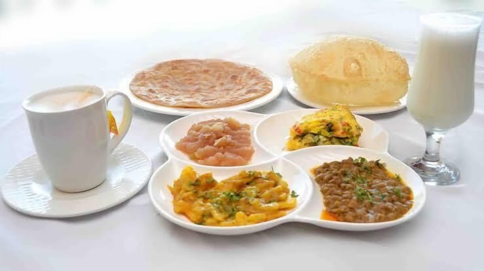 Free daily cooked-to-order breakfast