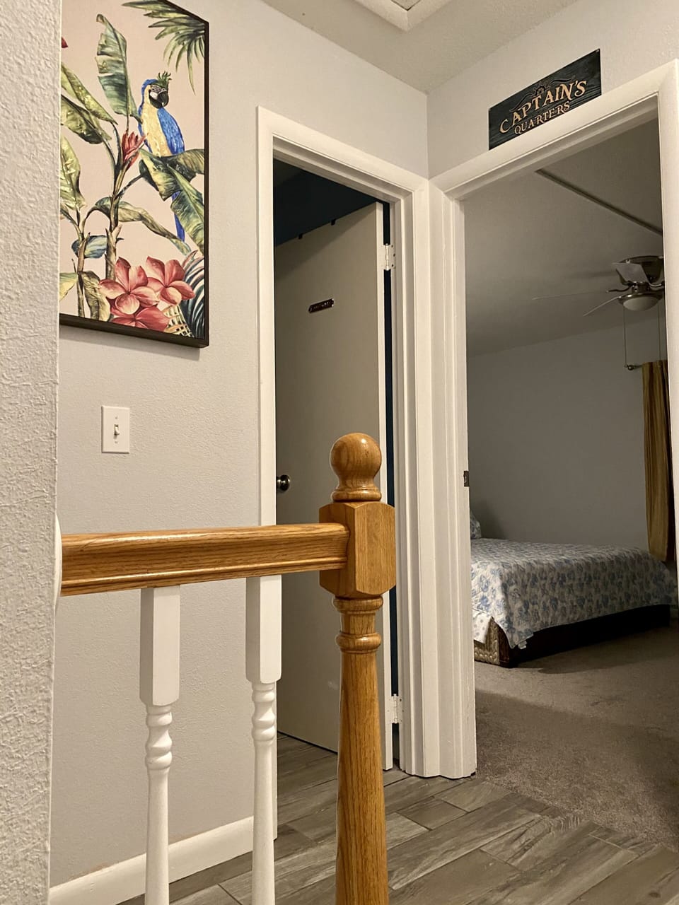 Captain’s Quarters! King Bed, full bath, walk-in closet, couch, water views 