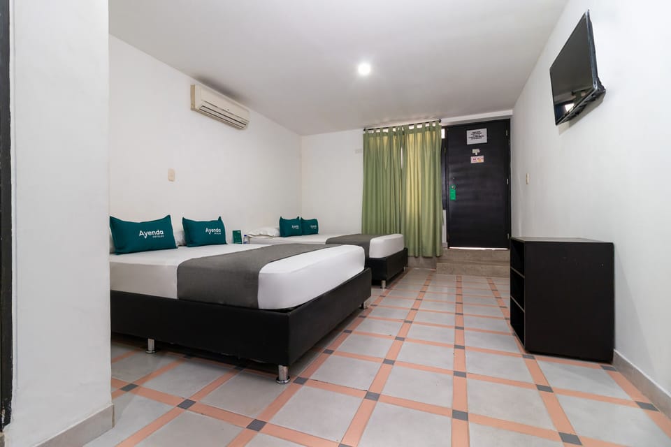 Family Room | Hypo-allergenic bedding available, WiFi (free), bed sheets