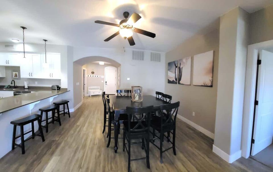 Dining table and counter dining.