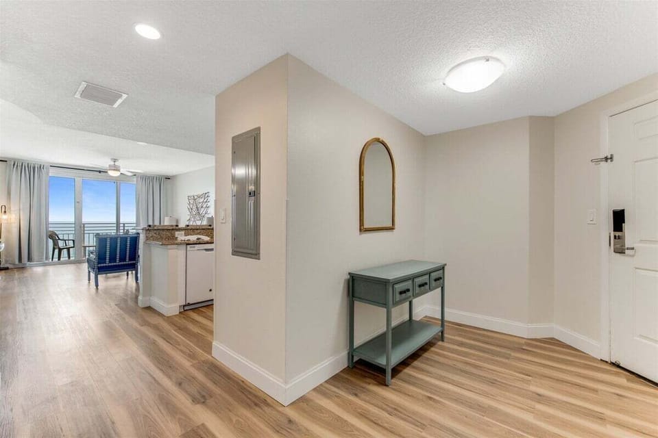 Clean, bright and updated