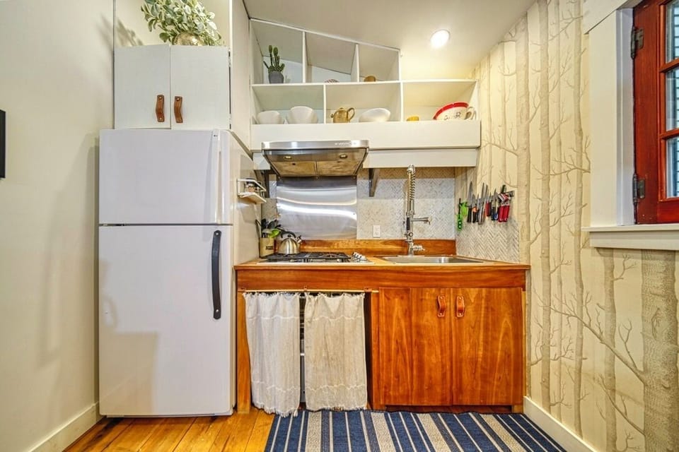 Cuisine toute équipée / All furnished kitchen