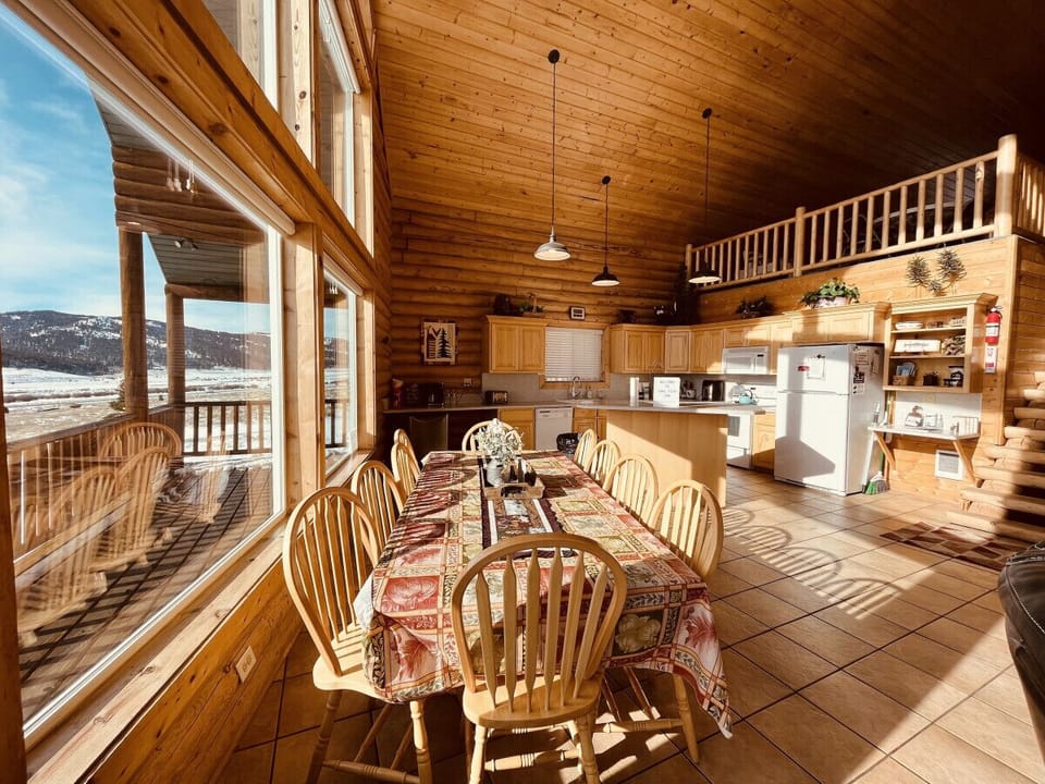 Dining table- Seat 10