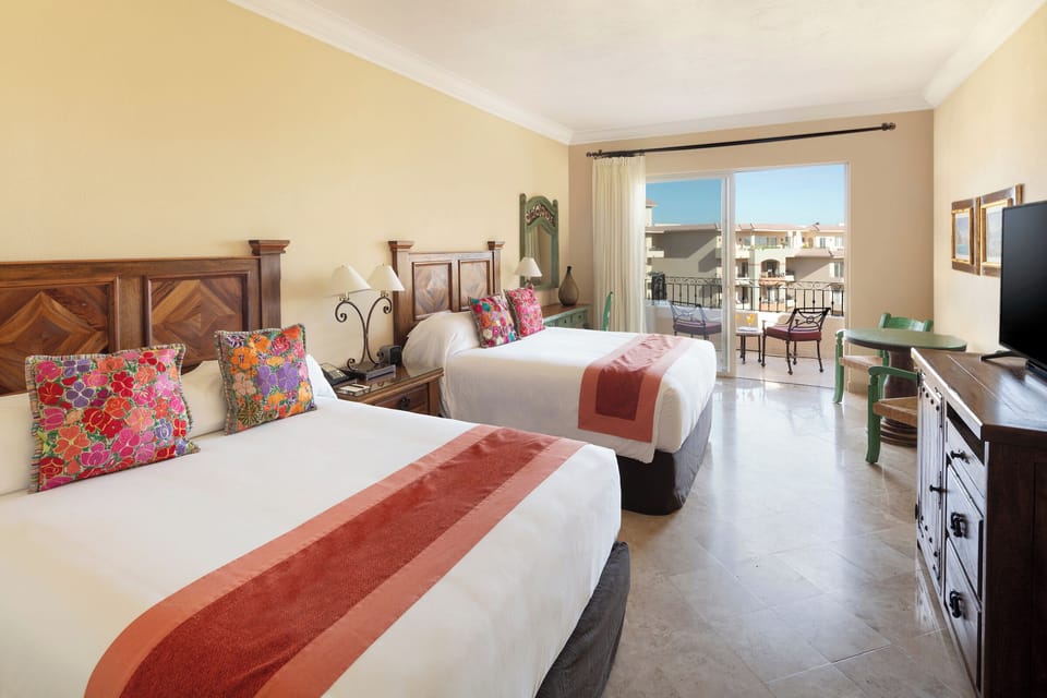Large Guest Suite with 2 Queen Beds