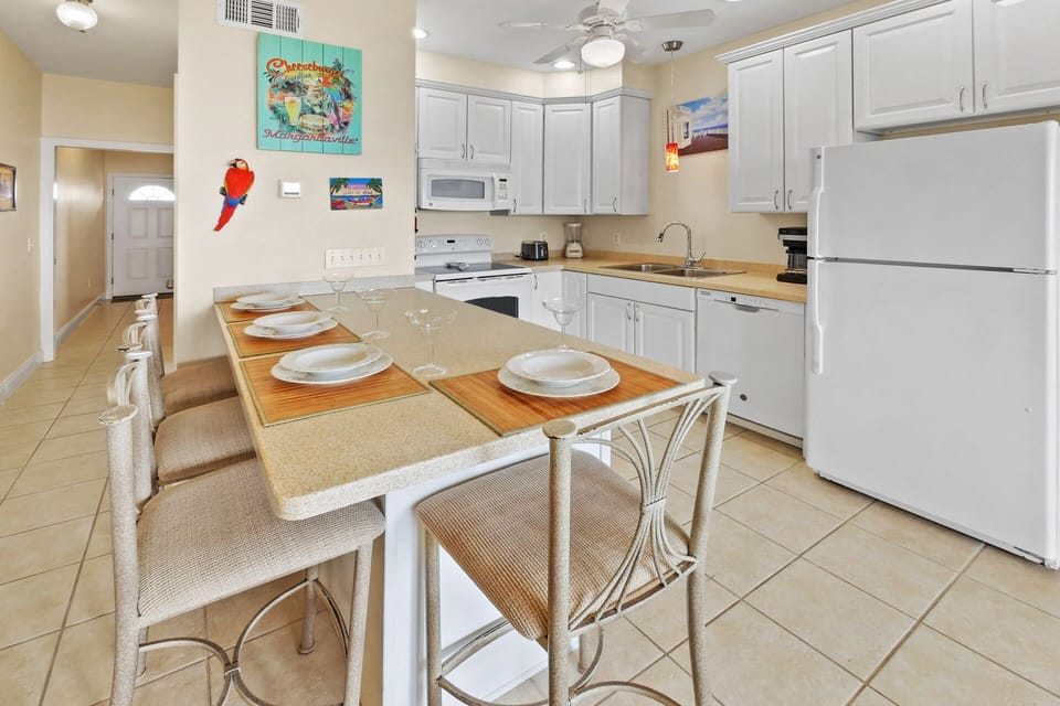 Surf-or-Sound-Realty-974-Margaritavilla-Dining-019