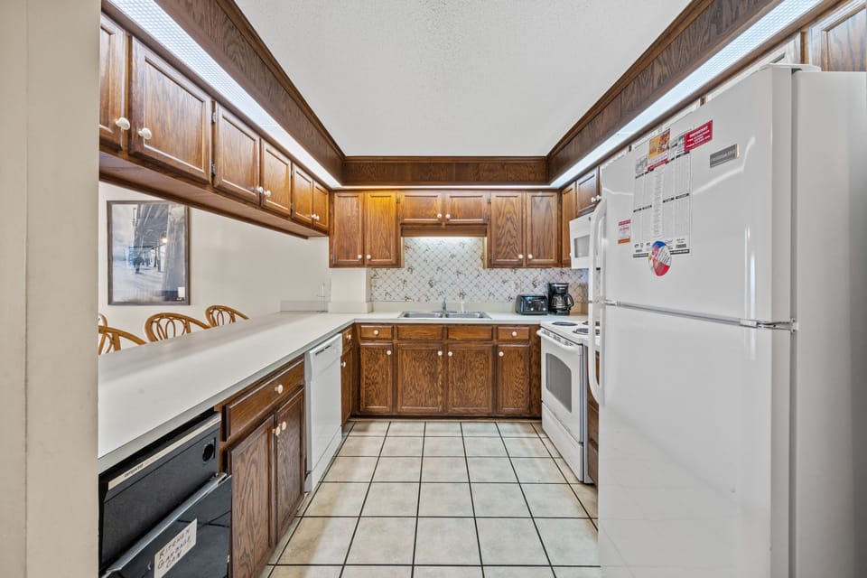 A fully stocked kitchen makes meal preparation a breeze.