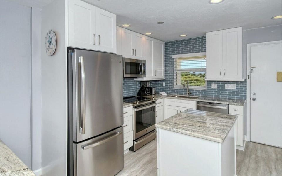 Kitchen .jpg