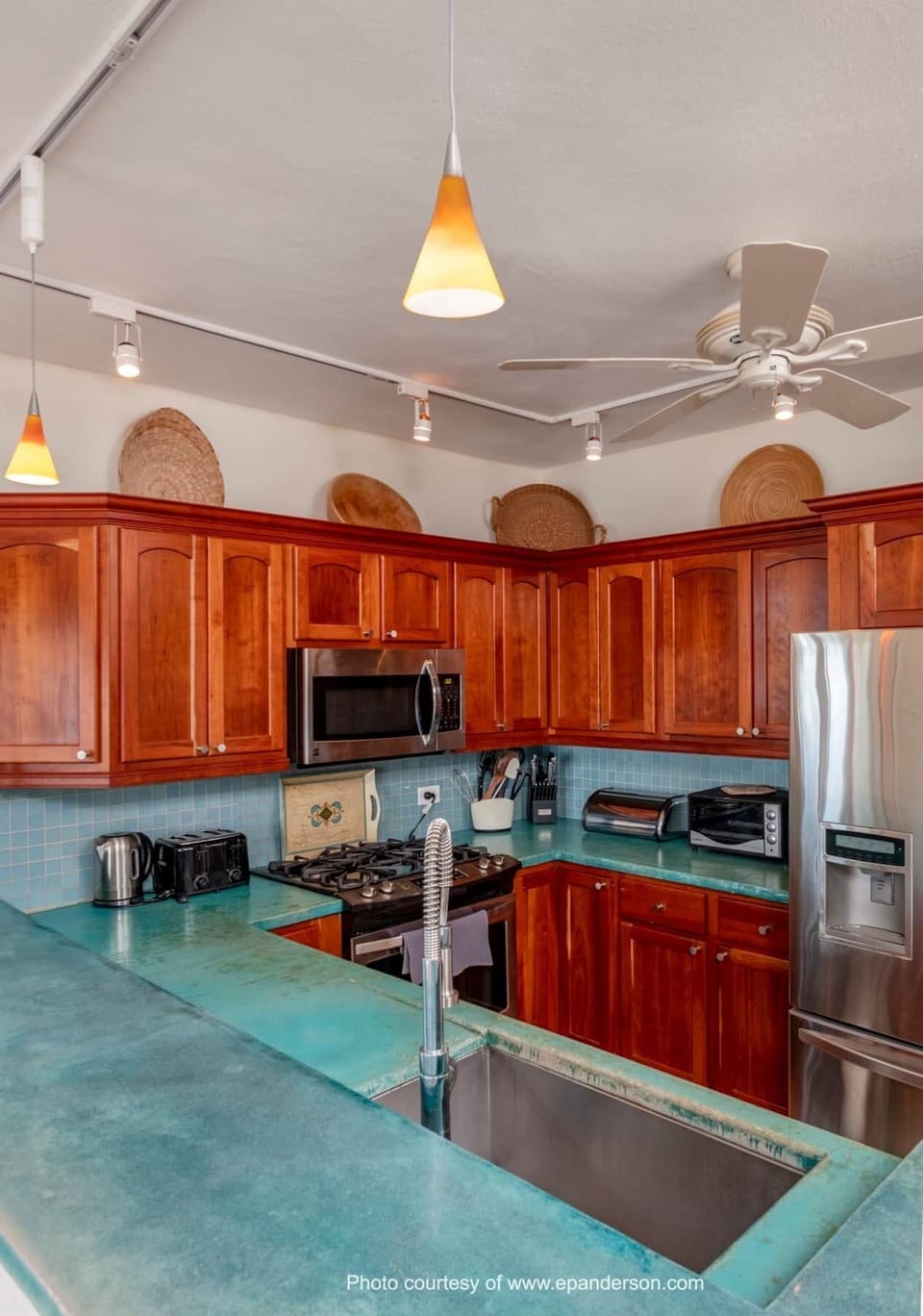 Kitchen 2