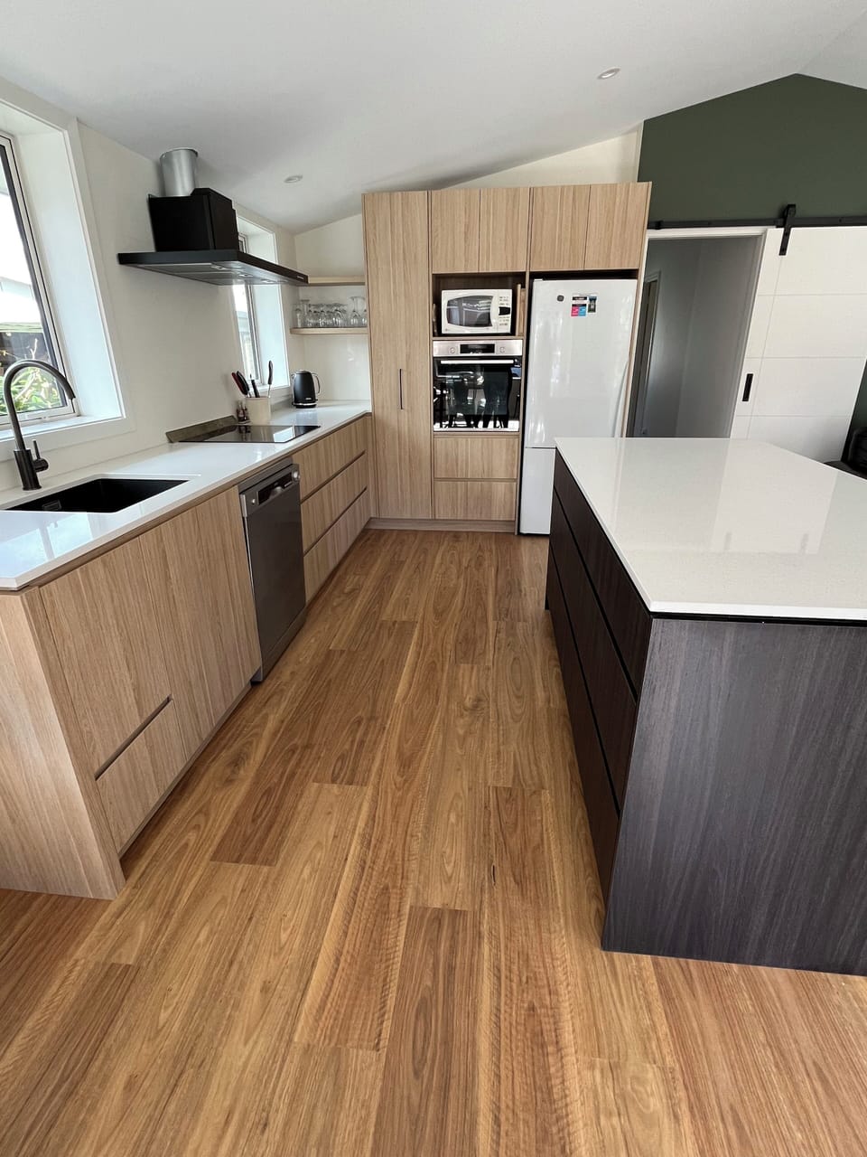 New modern kitchen - fully equipped. 