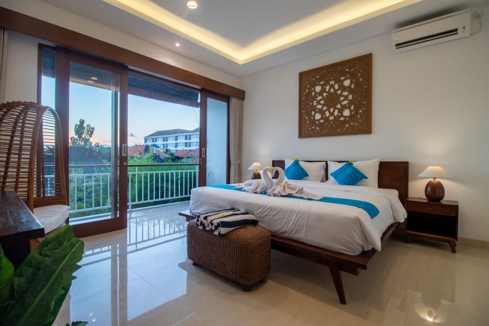 Villa | 4 bedrooms, desk, iron/ironing board, free WiFi