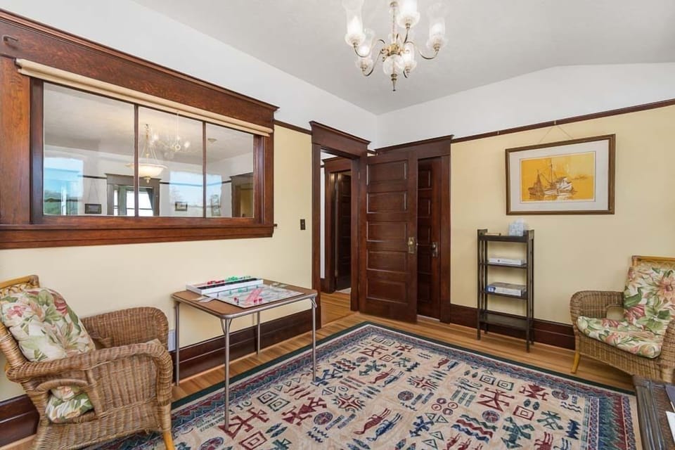 Second floor study, a quite place to relax or play some board games