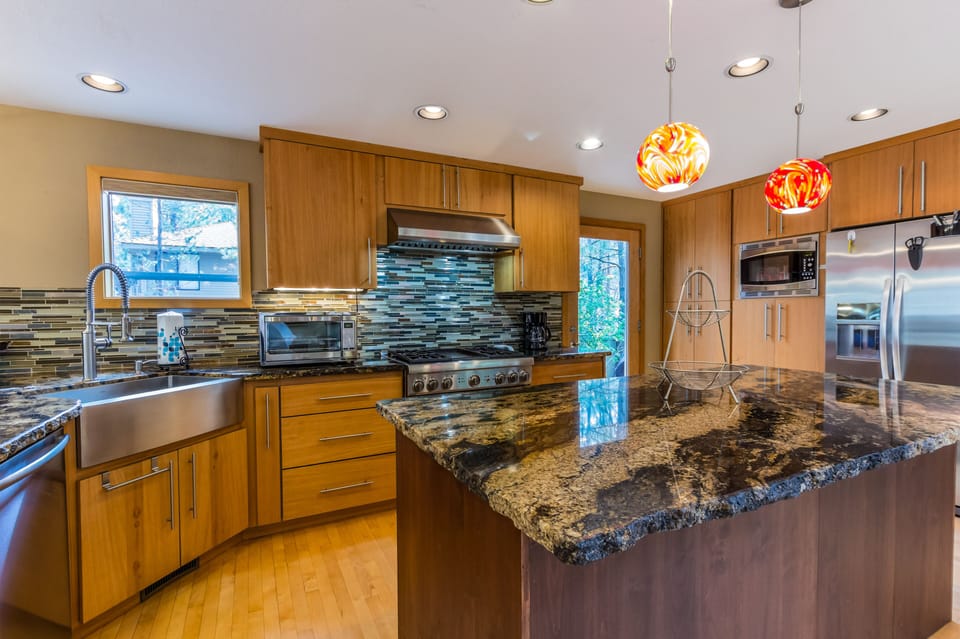 Kitchen - Main Level