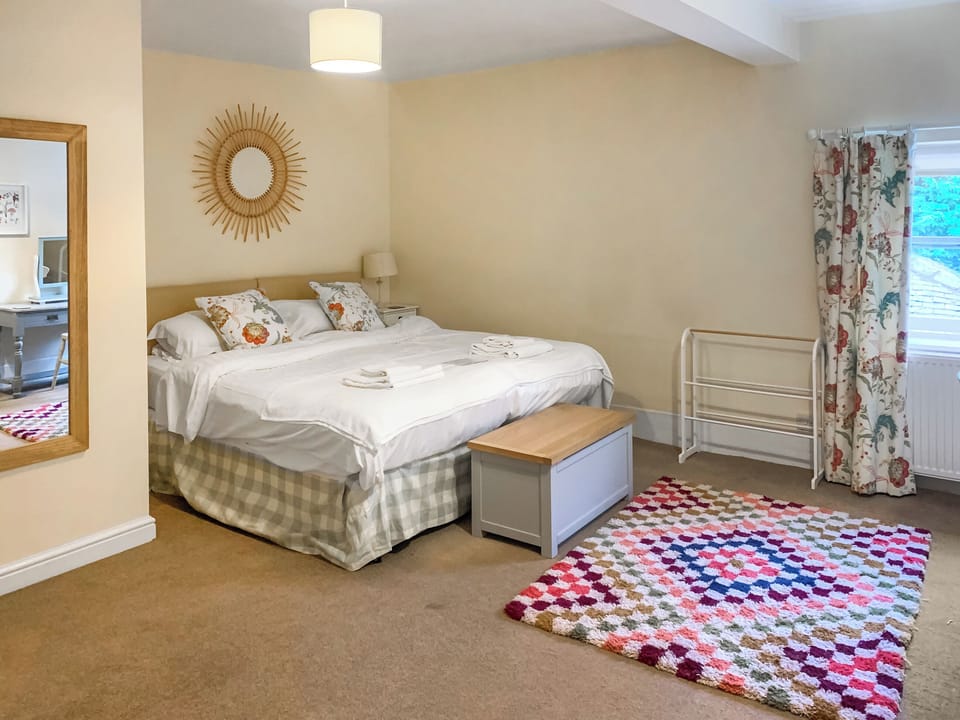 Double bedroom | Stable Cottage - Thorpe Hall Cottages, Rudston, near Bridlington